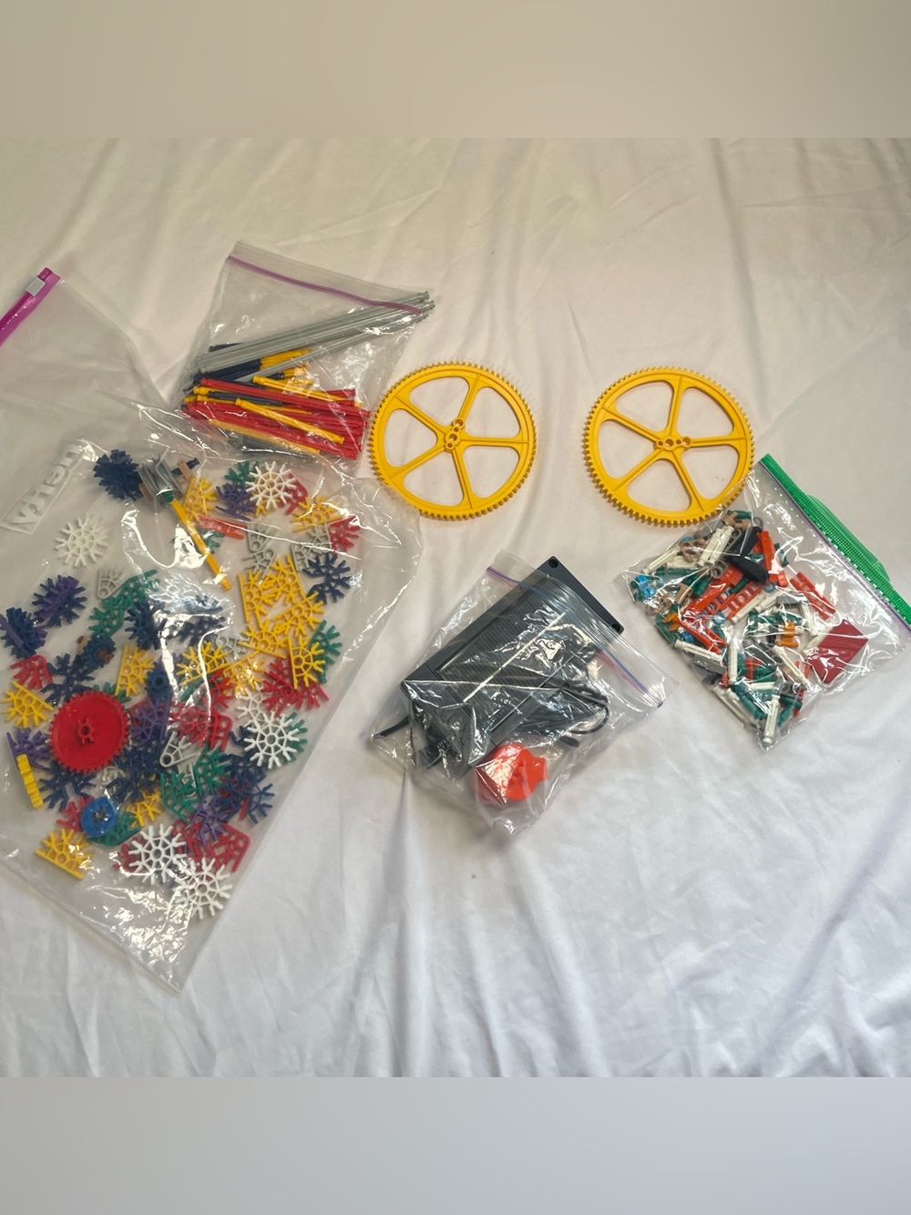 Vintage KNEX Lot Including Solar Panel STEM Toys Assorted Replacement Pieces